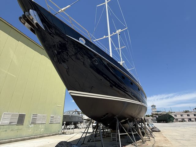 Thackwray Yachts · Don Brooke tasarımı – S/Y Aurastel